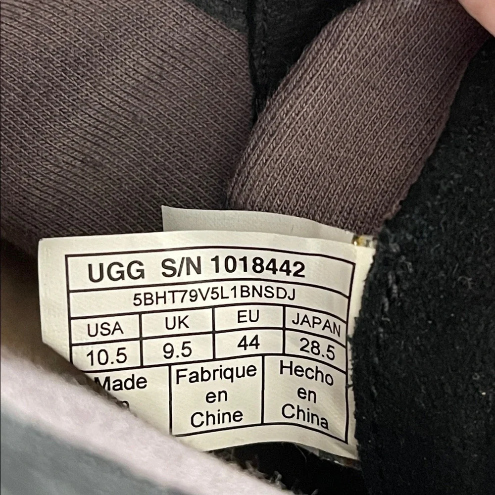 UGG Freamon Wool & Suede Chukka Boots S/N 1018442 Men's Size 10.5